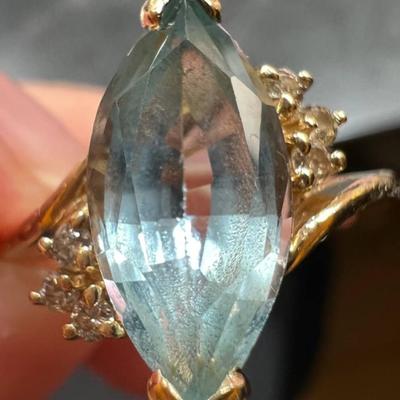 14 k Gold Diamond Emerald Ring