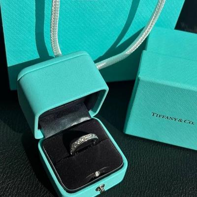 Tiffinay silver ring