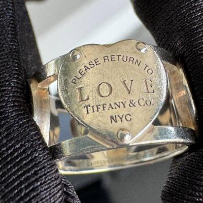 Tiffany ring