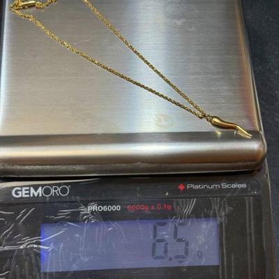 14 k Gold necklace 22 in