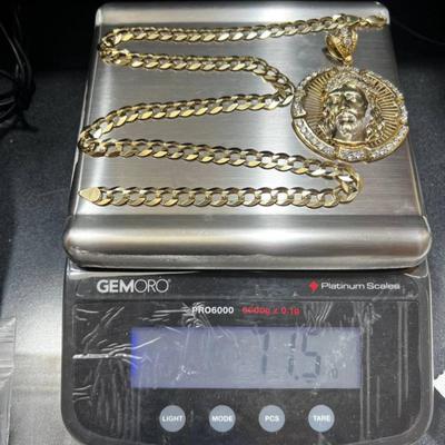 10 k Gold and dimonds chain and pendant 20 in
