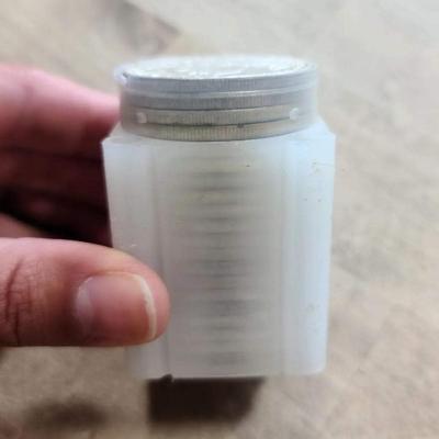 20 Bu 1900 Morgan silver dollars