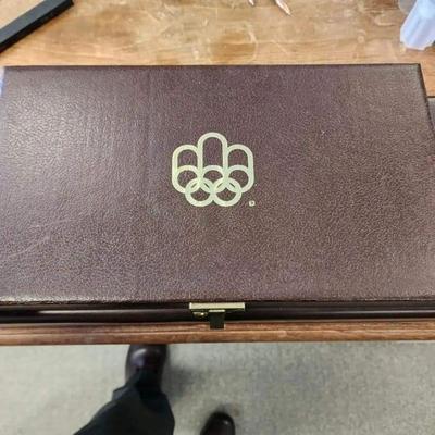 Canadian silver Olympic coin set 30.24 troy oz