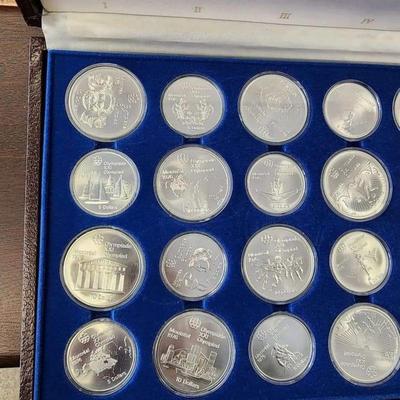 Canadian silver Olympic coin set 30.24 troy oz