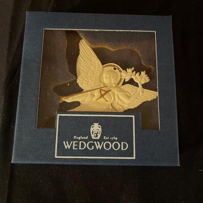 Waterford, Wedgewood, Hummel & More Christmas Ornaments (BDF-MG)