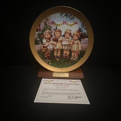 Collector’s Hummel Plates, Bells & Books (DR-RG)