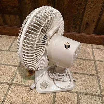 Hisense Dehumidifier & Sunbeam & Lasko Fans (BDB-MG)