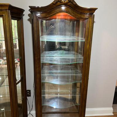 Curved Glass Curio Cabinets (DR-RG)
