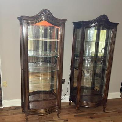 Curved Glass Curio Cabinets (DR-RG)