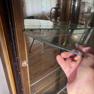 Curved Glass Curio Cabinets (DR-RG)