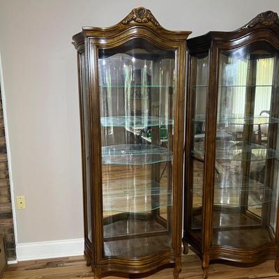 Curved Glass Curio Cabinets (DR-RG)
