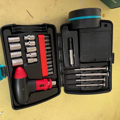 Hand Tools, Craftsman Toolbox, & Hardware (G-MG)