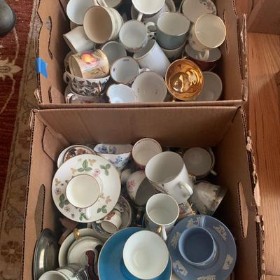 Wedgwood, Lenox, Royal Albert & Many More - Teacups DR-RG)