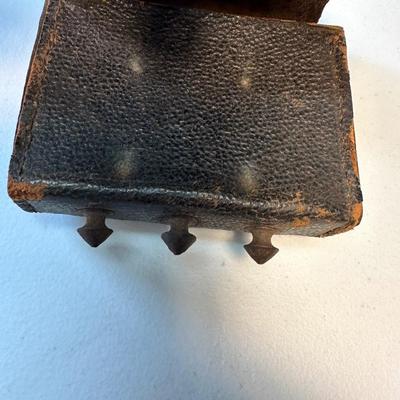 Ecuadorian Cartridge Box. (See description)