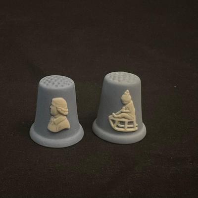 Large Thimble Collection Inc. Wedgwood & More (DR-RG)