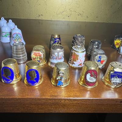 Large Thimble Collection Inc. Wedgwood & More (DR-RG)