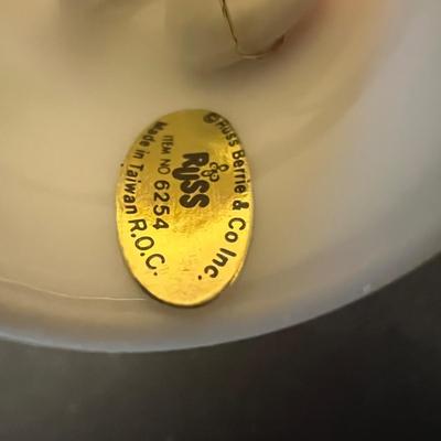 Large Thimble Collection Inc. Wedgwood & More (DR-RG)