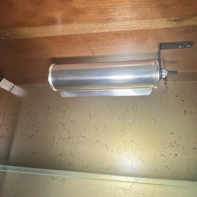 Curio Cabinet W/Key (DR-RG)