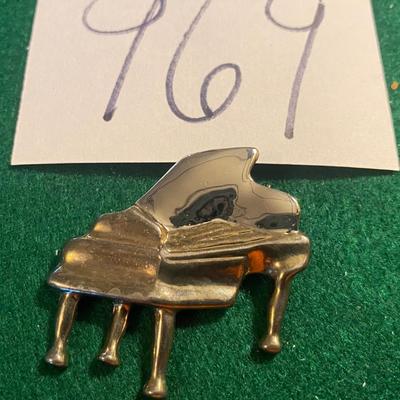 Piano Brooch