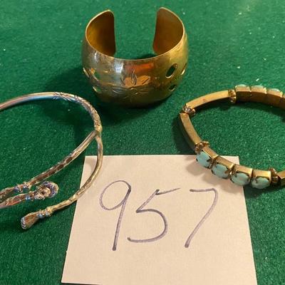 Bracelet Lot