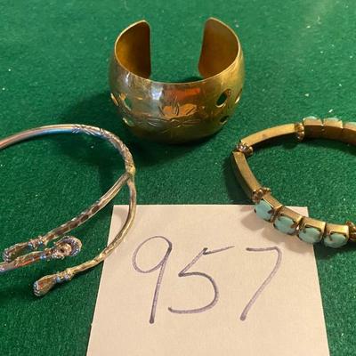 Bracelet Lot