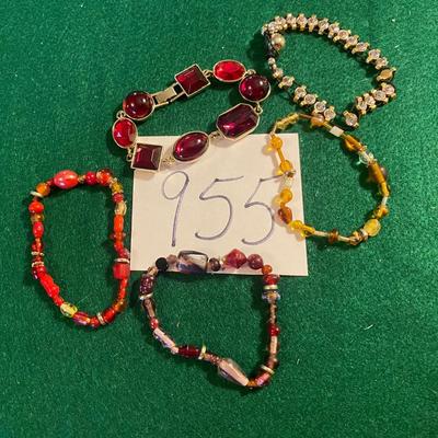 Bracelet Lot.