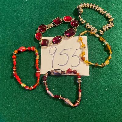 Bracelet Lot.