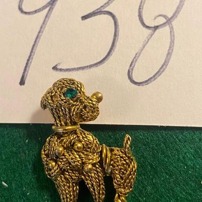 Dog Brooch