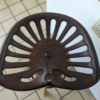 Fine American Arts & Crafts Wood working tractor bar stool or bench