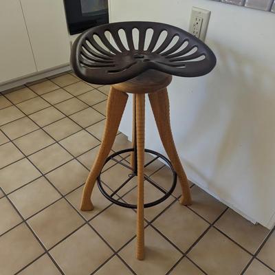 Fine American Arts & Crafts Wood working tractor bar stool or bench