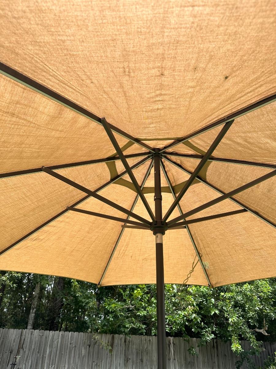 SUNVILLA Umbrella Battery Kit Found (NIB) * Read Details