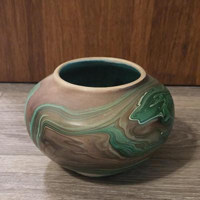 South Dakota Native American Pottery
