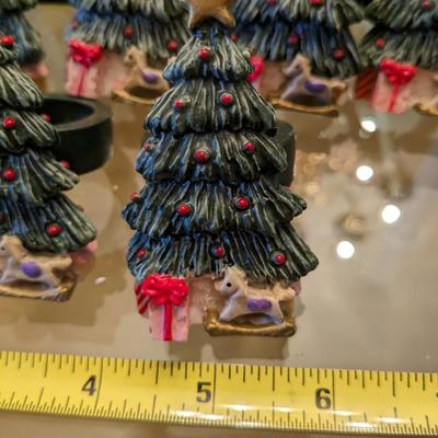 Lot Vintage 12 Santa Christmas Tree Resin Napkin Holders