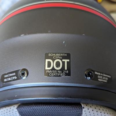 Schuberth C3 PRO riding helmet DOT approved XL 7 5/8" Full Face helmet