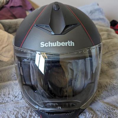 Schuberth C3 PRO riding helmet DOT approved XL 7 5/8" Full Face helmet