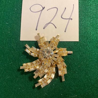 Vintage Brooch