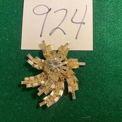 Vintage Brooch