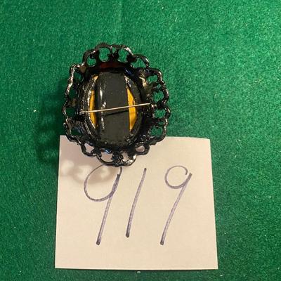 Vintage Brooch