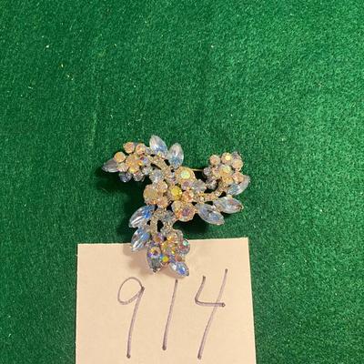 Brooch