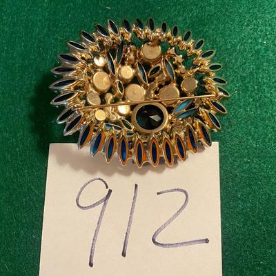 Vintage Brooch