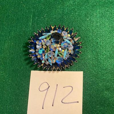 Vintage Brooch