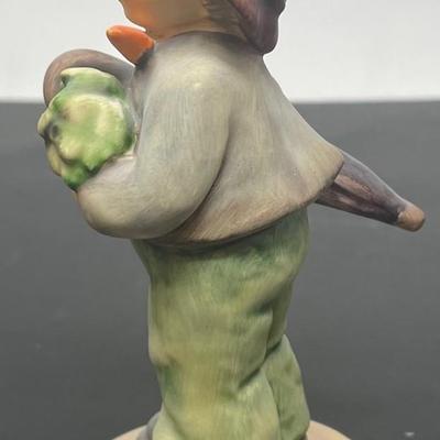 Goebel Hummel #374 "Lost Stocking" Figurine