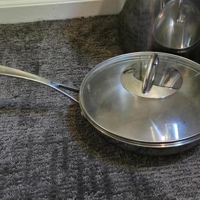 (2) Pots & 1 Skillet all with Lids