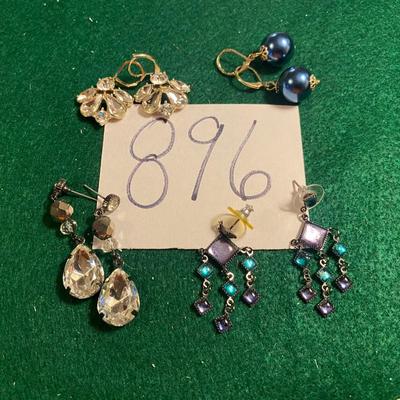 Earring Lot