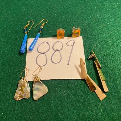 Earring Lot