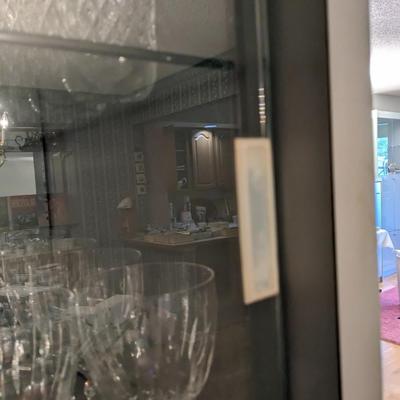 Modern China, Display Cabinet