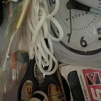 Small tote with Misc (no lid)