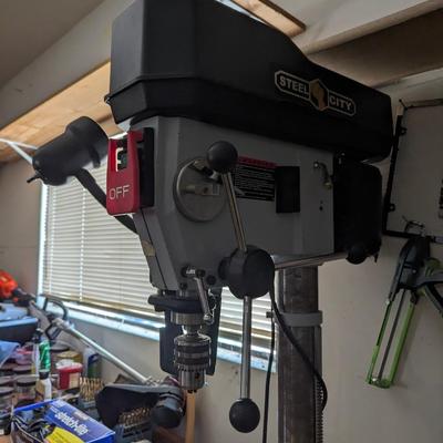 Steel City Drill press 17" model 20520