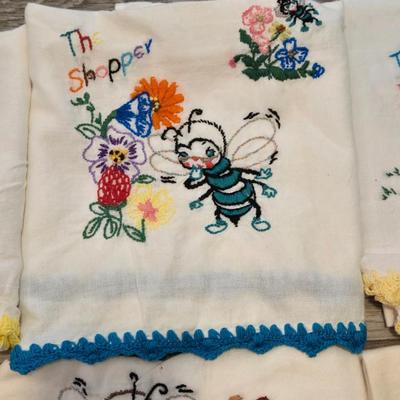 Vintage Bee Kitchen Linens