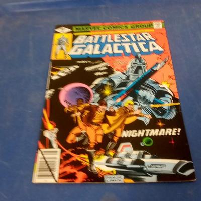 LOT 104 BATTLESTAR GALACTICA COMIC BOOK